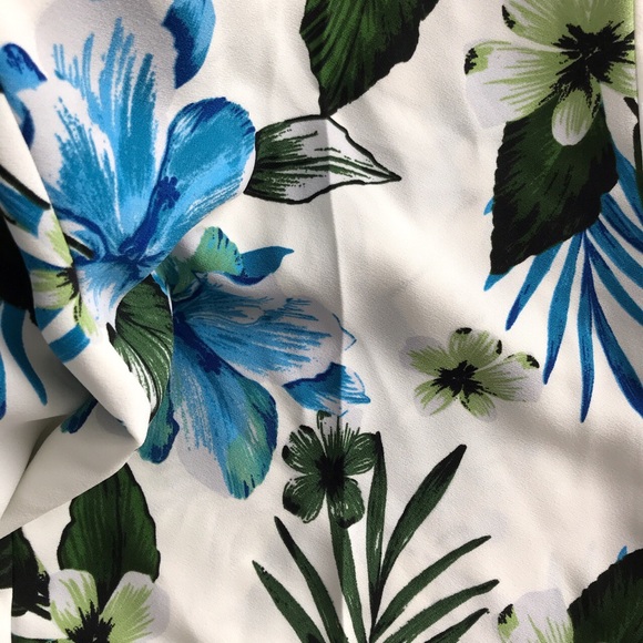 High rise wide leg pants from Banana Republic. - Picture 3 of 3